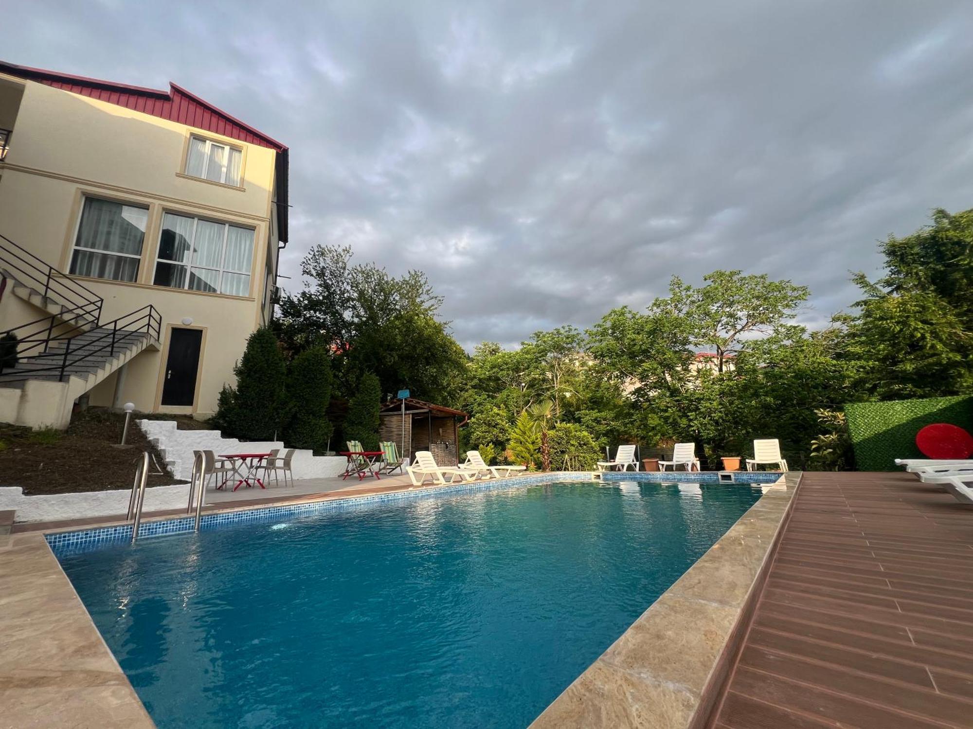 Green Cape Guest House Makhinjauri Exterior photo